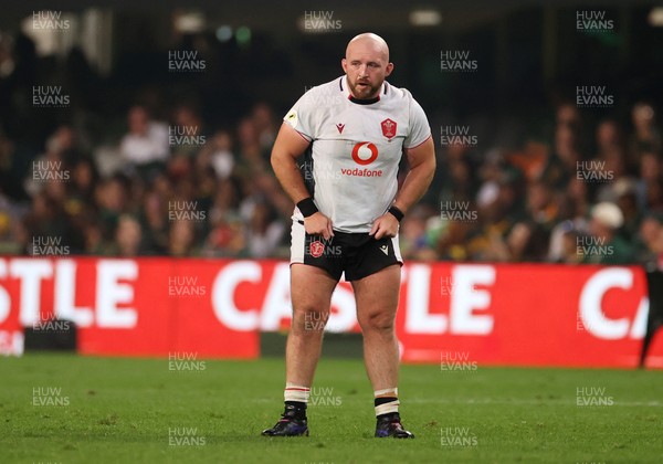 180726 - South Africa v Wales - Nations Championship - Dillon Lewis of Wales 