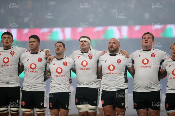180726 - South Africa v Wales - Nations Championship - Wales sing the anthem