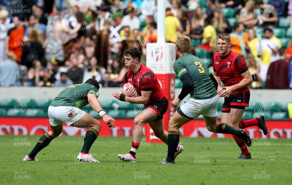 200617  - South Africa vs Wales - HSBC World Rugby Sevens Series - Owen Jenkins of Wales on the attack  