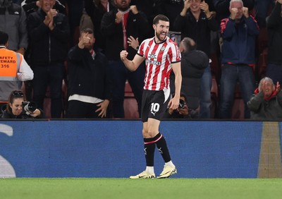 080926 - Southampton v Swansea City, EFL Sky Bet Championship - Finn Azaz of Southampton celebrates after scoring the opening goal