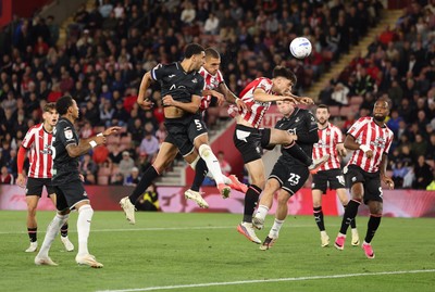 080926 - Southampton v Swansea City, EFL Sky Bet Championship - Ben Cabango of Swansea City head at goal