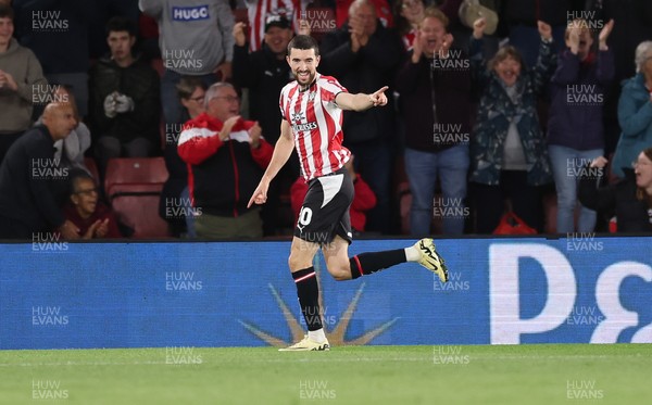 080926 - Southampton v Swansea City, EFL Sky Bet Championship - Finn Azaz of Southampton celebrates after scoring the opening goal