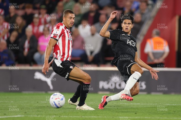 080926 - Southampton v Swansea City, EFL Sky Bet Championship - Marko Stamenic of Swansea City plays the ball across the goal