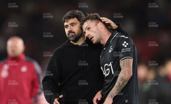 080926 - Southampton v Swansea City, EFL Sky Bet Championship - Swansea City head coach Vitor Matos with Josh Tymon of Swansea City at the end of the match