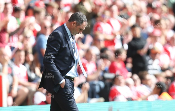 120817 - Southampton v Swansea City, Premier League - Swansea City head coach Paul Clement during the match