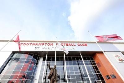 181025 - Southampton v Swansea City - Sky Bet Championship - General view of St Mary’s Stadium