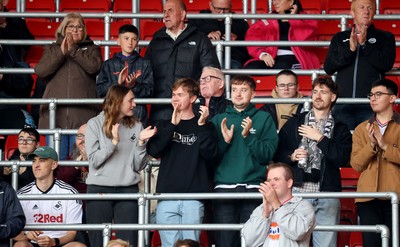 181025 - Southampton v Swansea City - Sky Bet Championship - Swansea fans