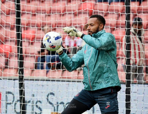 181025 - Southampton v Swansea City - Sky Bet Championship - Lawrence Vigouroux of Swansea City