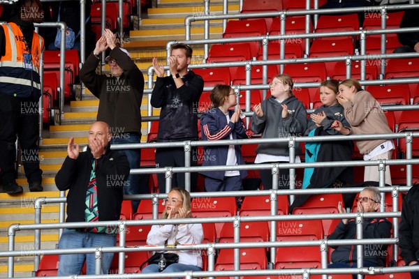 181025 - Southampton v Swansea City - Sky Bet Championship - Swansea fans