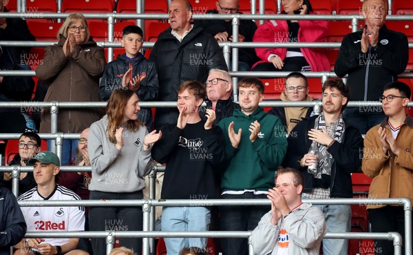 181025 - Southampton v Swansea City - Sky Bet Championship - Swansea fans