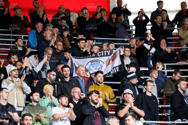 181025 - Southampton v Swansea City - Sky Bet Championship - Swansea fans