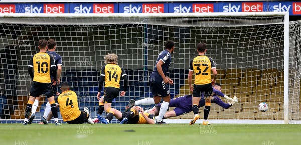 080521 - Southend United v Newport County - Sky Bet League 2 - Shaun Hobson of Southend United scores 