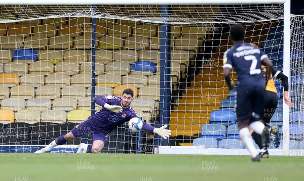 080521 - Southend United v Newport County - Sky Bet League 2 - Tom King of Newport County saves a penalty
