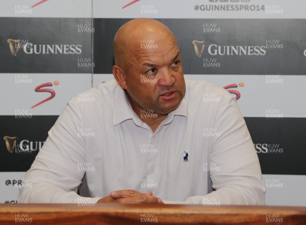 140418 - Southern Kings v Cardiff Blues - Guinness PRO14 - Deon Davids, Head Coach of Southern Kings 