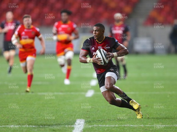 020318 - Southern Kings v Dragons - Guinness PRO14 -  Try scorer Anthonie Volmink of Southern Kings