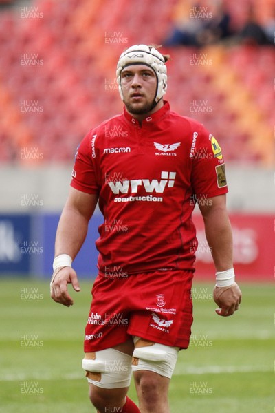 261117 - Southern Kings v Scarlets - Guinness PRO14 -   Will Boyde of Scarlets 
