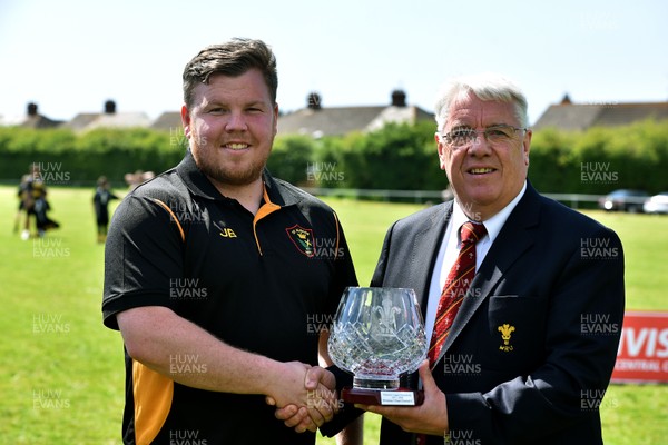 130518 - WRU National Division 3 East Central C - Trophy presentation to St Albans -  WRU representative Gwyn Bowden present the trophy to captain Josh Burridge
