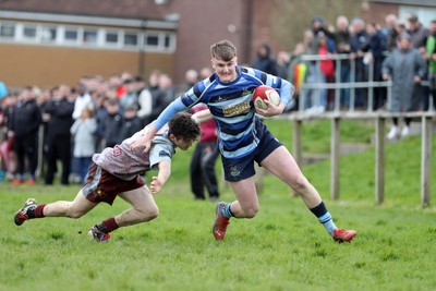 130424 - St Clears RFC v Lampeter Town RFC - Admiral National League 2 West - Liam Rogers of St Clears heads for the Lampeter line