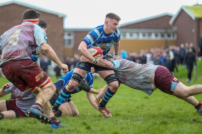 130424 - St Clears RFC v Lampeter Town RFC - Admiral National League 2 West - Sam Miles of St Clears 