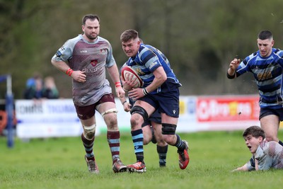 130424 - St Clears RFC v Lampeter Town RFC - Admiral National League 2 West - Sam Miles  of St Clears on the charge