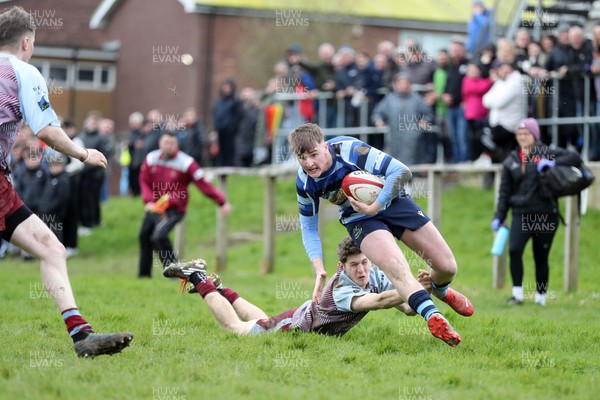 130424 - St Clears RFC v Lampeter Town RFC - Admiral National League 2 West - Liam Rogers of St Clears heads for the Lampeter line