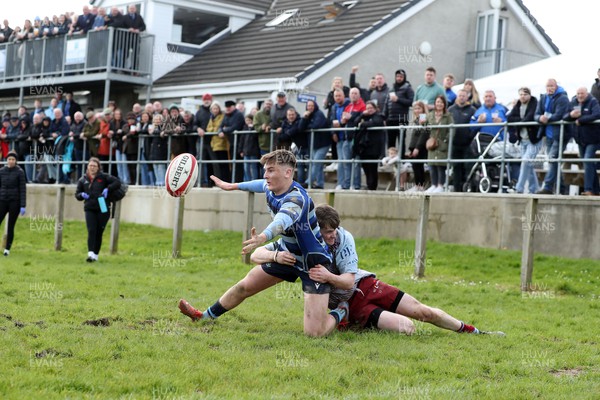 130424 - St Clears RFC v Lampeter Town RFC - Admiral National League 2 West - Liam Rogers  of St Clears offloads  near the Lampeter line