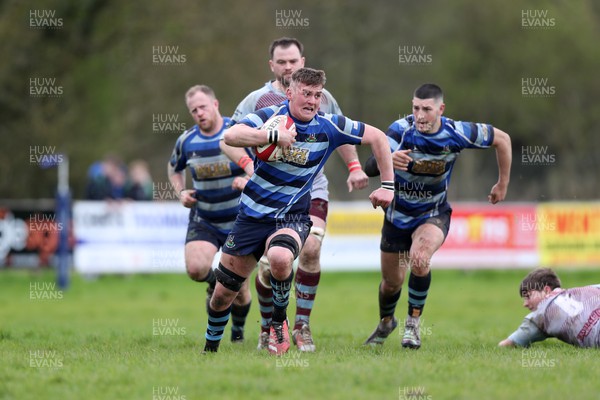 130424 - St Clears RFC v Lampeter Town RFC - Admiral National League 2 West - Sam Miles  of St Clears on the charge