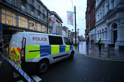 171218 - Picture shows police presence on St Mary's Street, Cardiff centred around the Sandringham Hotel (above Ladbrokes), where it is rumoured to be a hostage situation - 