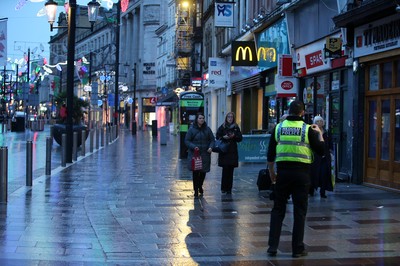 171218 - Picture shows police presence on St Mary's Street, Cardiff centred around the Sandringham Hotel (above Ladbrokes), where it is rumoured to be a hostage situation - 