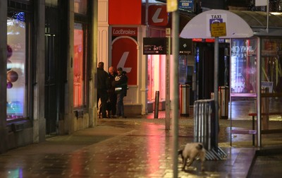 171218 - Picture shows police presence on St Mary's Street, Cardiff centred around the Sandringham Hotel (above Ladbrokes), where it is rumoured to be a hostage situation - 