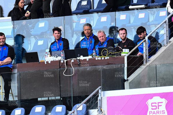 050426 - Stade Francais v Dragons RFC - EPCR Challenge Cup Round of 16 - Filo Tiatia of Dragons watches the match