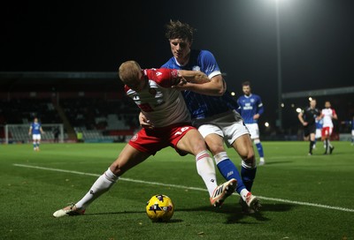 091225 - Stevenage FC v Cardiff City - SkyBet League One - Lewis Freestone of Stevenage is challenged by William Fish of Cardiff 