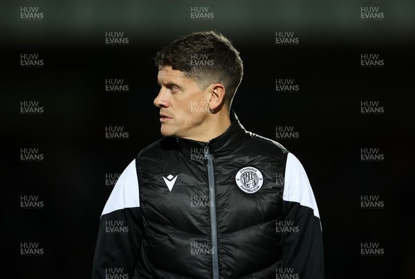 091225 - Stevenage FC v Cardiff City - SkyBet League One - Stevenage FC Alex Revell 
