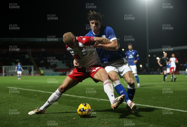 091225 - Stevenage FC v Cardiff City - SkyBet League One - Lewis Freestone of Stevenage is challenged by William Fish of Cardiff 