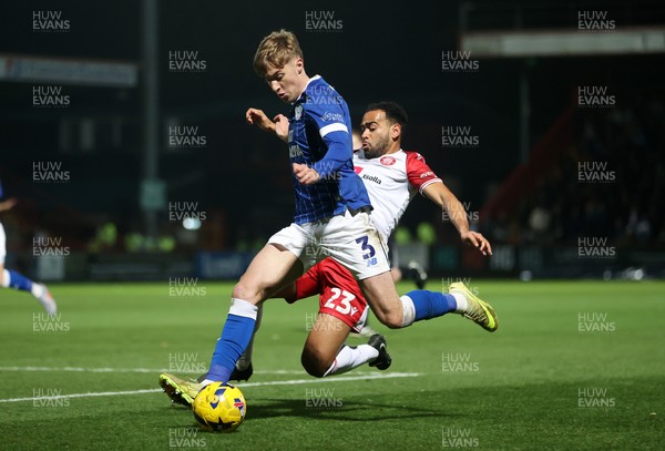 091225 - Stevenage FC v Cardiff City - SkyBet League One - Joel Bagan of Cardiff is tackled by Louis Thompson of Stevenage 