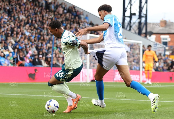 130925 - Stockport County v Cardiff City - Sky Bet League 1 - Chris Willock of Cardiff and Tyler Onyango of Stockport