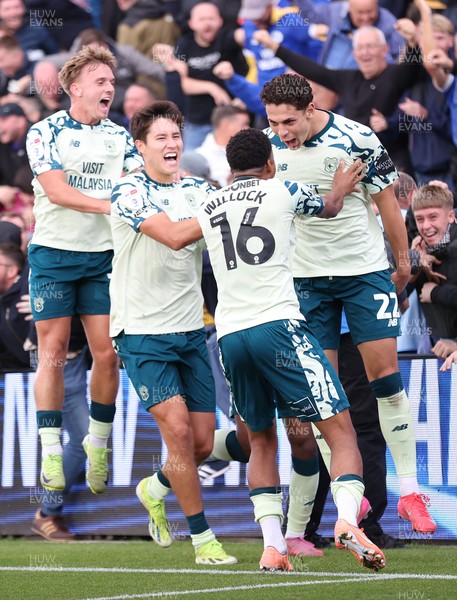 130925 - Stockport County v Cardiff City - Sky Bet League 1 - Yousef Saleh of Cardiff celebrates last minute equaliser with Chris Willock of Cardiff and Rubin Colwill of Cardiff