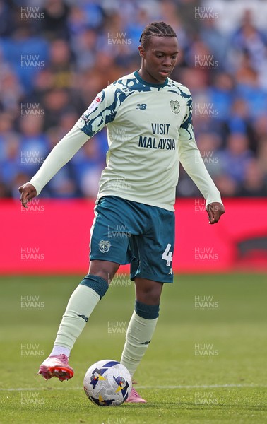 130925 - Stockport County v Cardiff City - Sky Bet League 1 - Ronan Kpakio of Cardiff