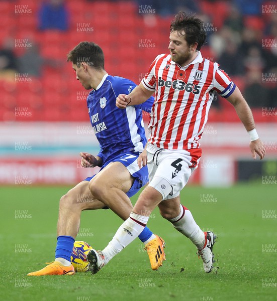 041123 - Stoke City v Cardiff City - Sky Bet Championship - Rubin Colwill of Cardiff and Ben Pearson of Stoke City