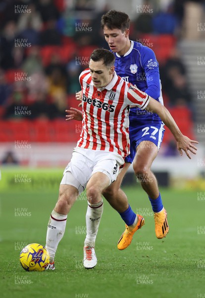 041123 - Stoke City v Cardiff City - Sky Bet Championship - Rubin Colwill of Cardiff and Michael Rose of Stoke City
