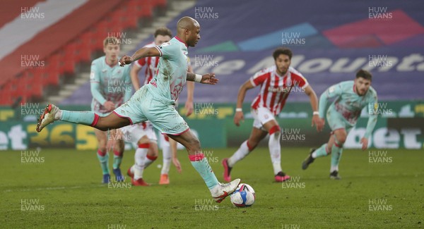 030321 - Stoke City v Swansea City - Sky Bet Championship - Andre Ayew of Swansea scores a penalty