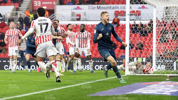121223 - Stoke City v Swansea City - Sky Bet Championship - Harry Darling of Swansea celebrates after he heads in the equaliser in the last minute of normal time