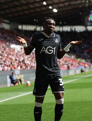 150826 - Stoke City v Swansea City, EFL Sky Bet Championship - Joseph Opoku of Swansea City celebrates after scoring goal