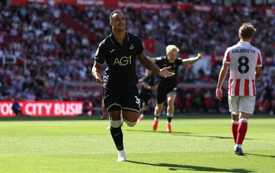 150826 - Stoke City v Swansea City, EFL Sky Bet Championship - Adam Idah of Swansea City celebrates after scoring the second goal