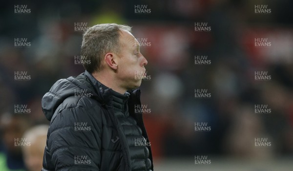 250120 - Stoke City v Swansea City - Sky Bet Championship - Manager Steve Cooper  of Swansea looks dejected at the end of the match   