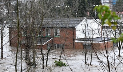 160220 - South Wales Flooding during Storm Dennis - Flood water in Pontypridd, South Wales