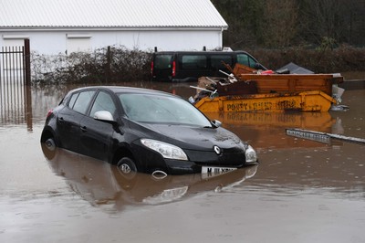 160220 - South Wales Flooding during Storm Dennis - Flood water in Pontypridd, South Wales