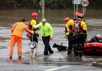 160220 -  Emergency services rescue residents and their dog in Treforest, South Wales