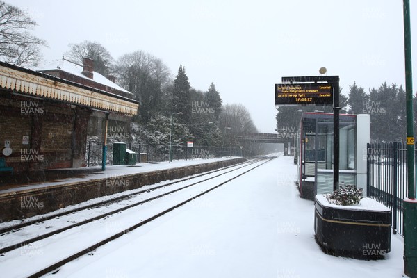010318 - Storm Emma South Wales - Public transport comes to a stand still as the winter weather takes hold