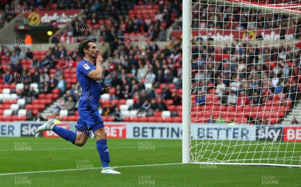 230917 - Sunderland v Cardiff City - Sky Bet Championship - Craig Bryson of Cardiff City celebrates after putting his side 1-0 up